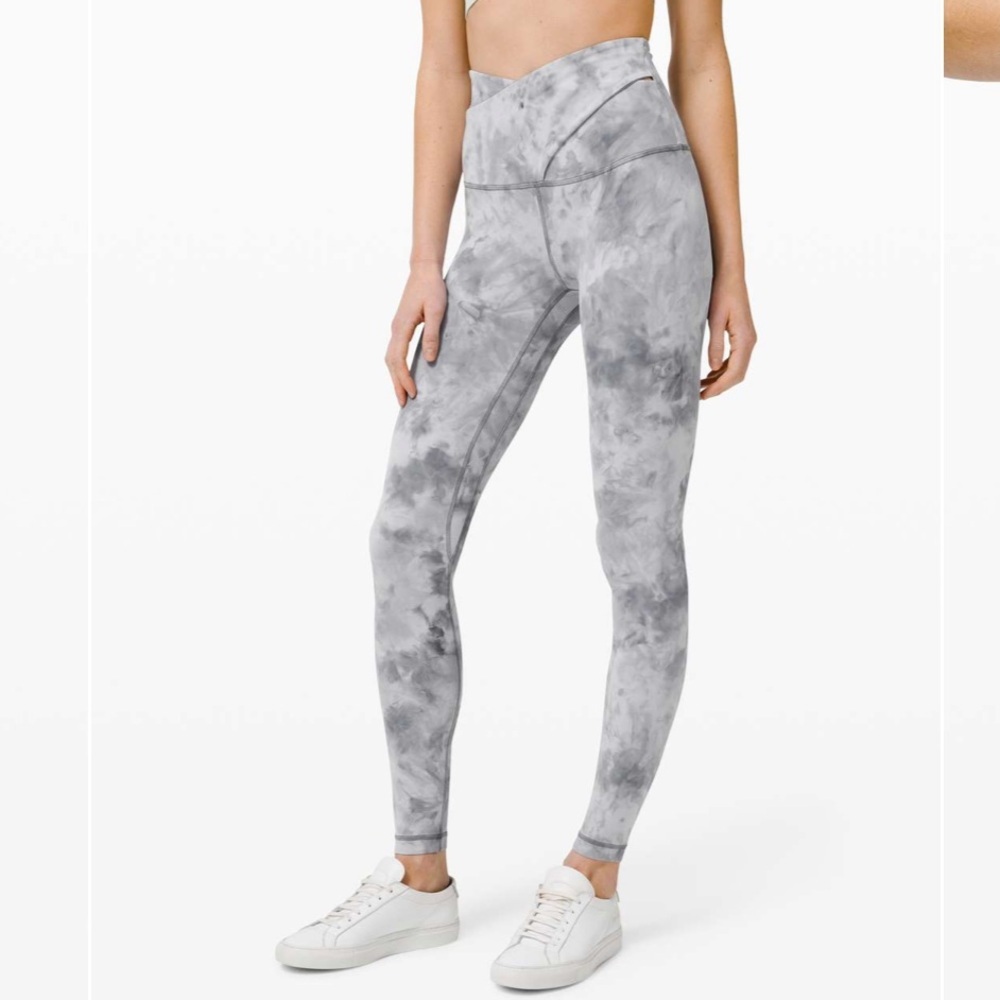 Lululemon Align Criss Cross Waist 28” Diamond Dye Grey Leggings Size 4
